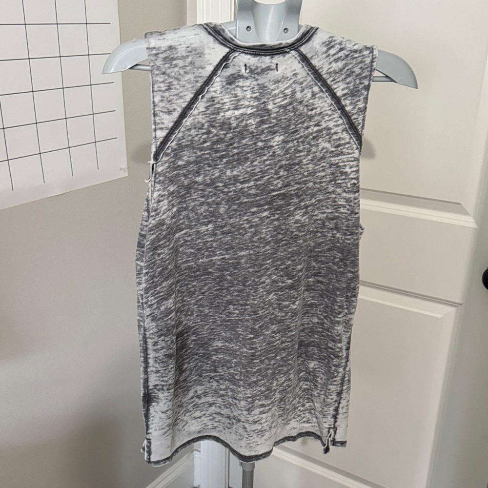 Grayson Threads Gray and White Tank - Picture 4 of 8
